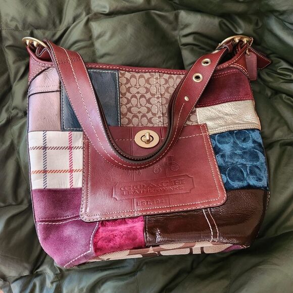 Coach Hollday Patchwork Bleecker Duffle Bag - Picture 2 of 15